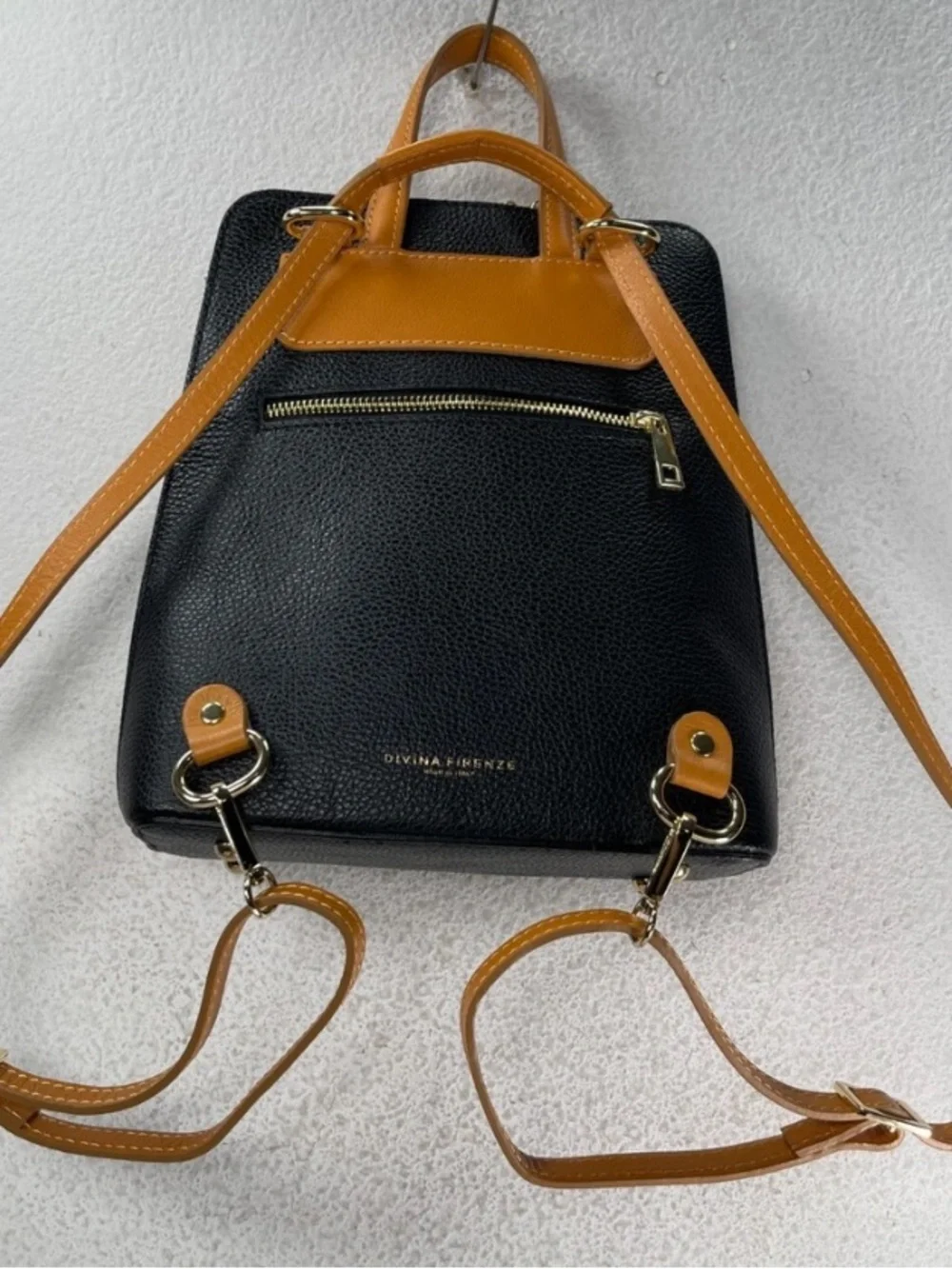 Divina Firenze Two-Tone Leather Backpack in Black & Tan